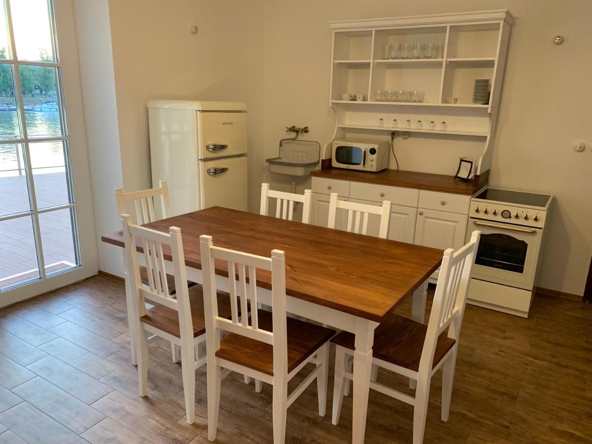 Százesztendős Révészház Apartman Szigetmonostor Esterno foto