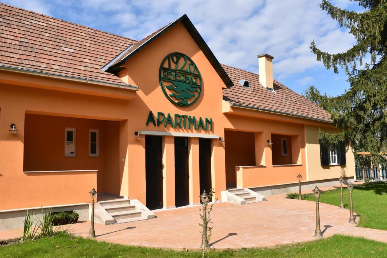 Százesztendős Révészház Apartman Szigetmonostor Esterno foto