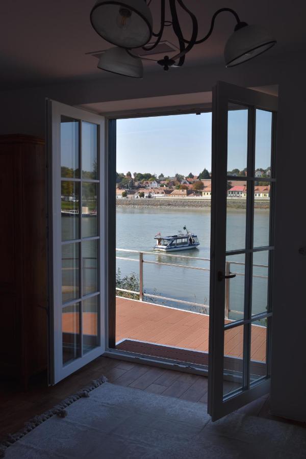 Százesztendős Révészház Apartman Szigetmonostor Esterno foto